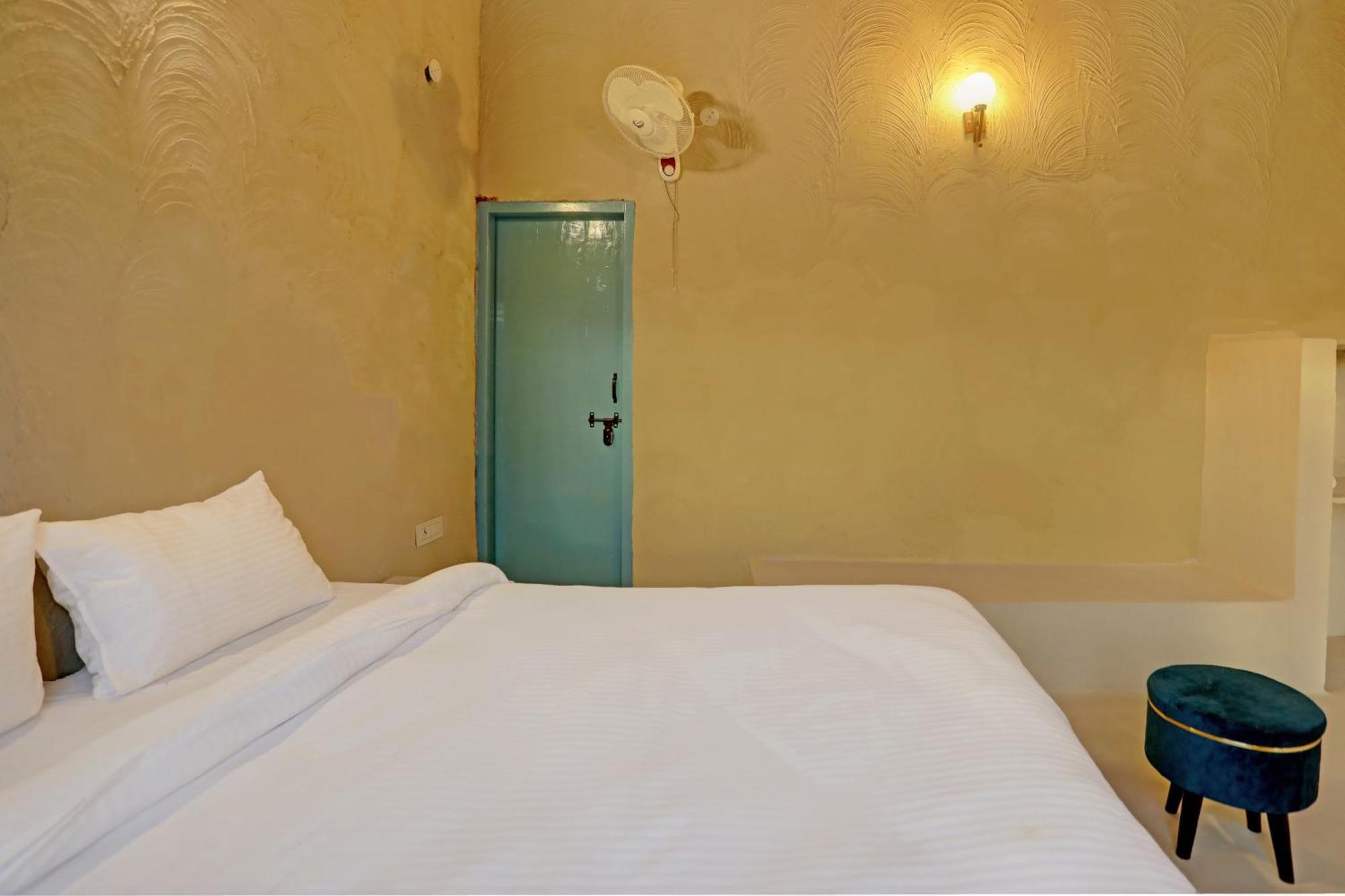 Hotel O The Mud House Bhundsi Exterior foto