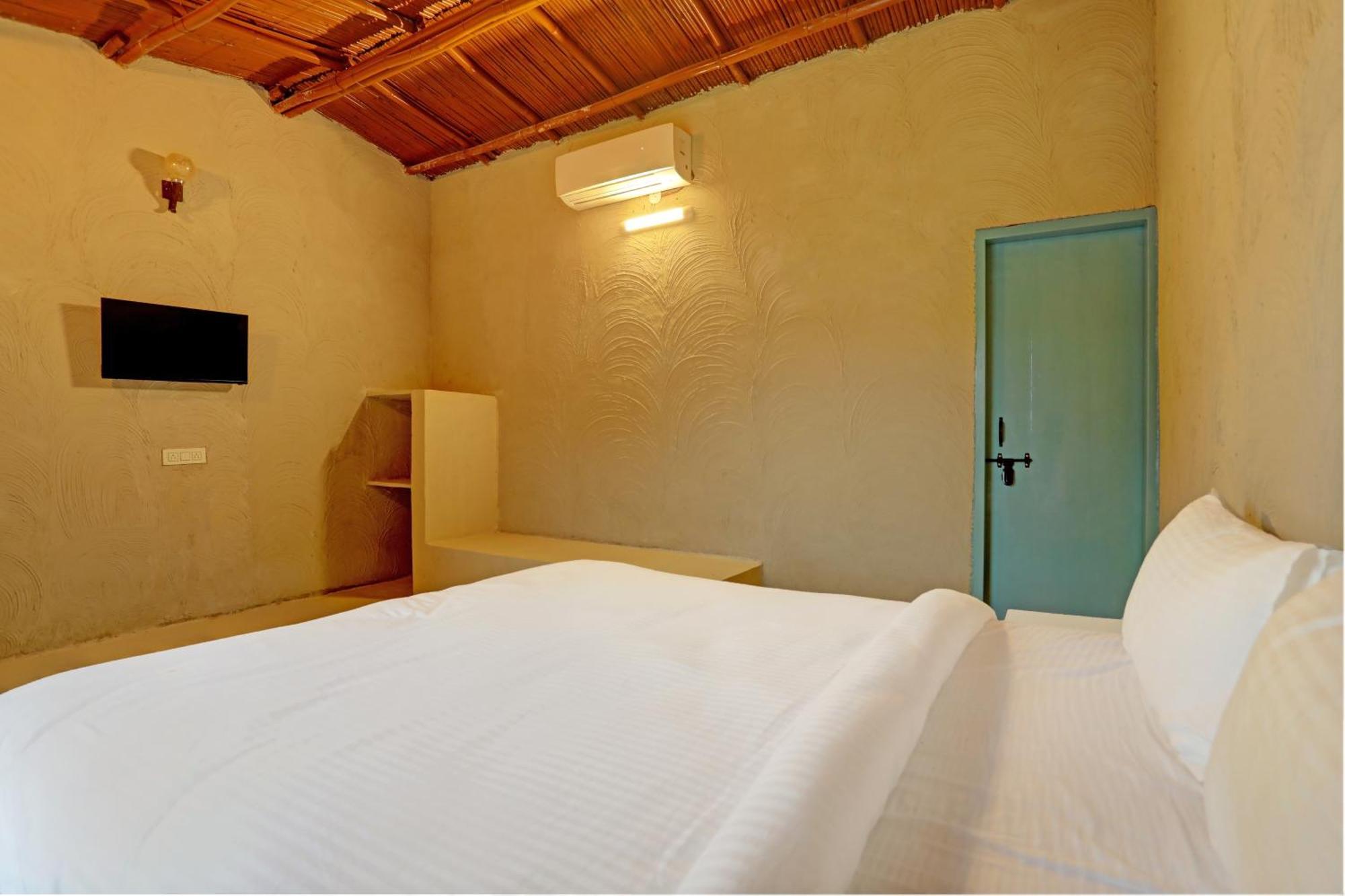 Hotel O The Mud House Bhundsi Exterior foto