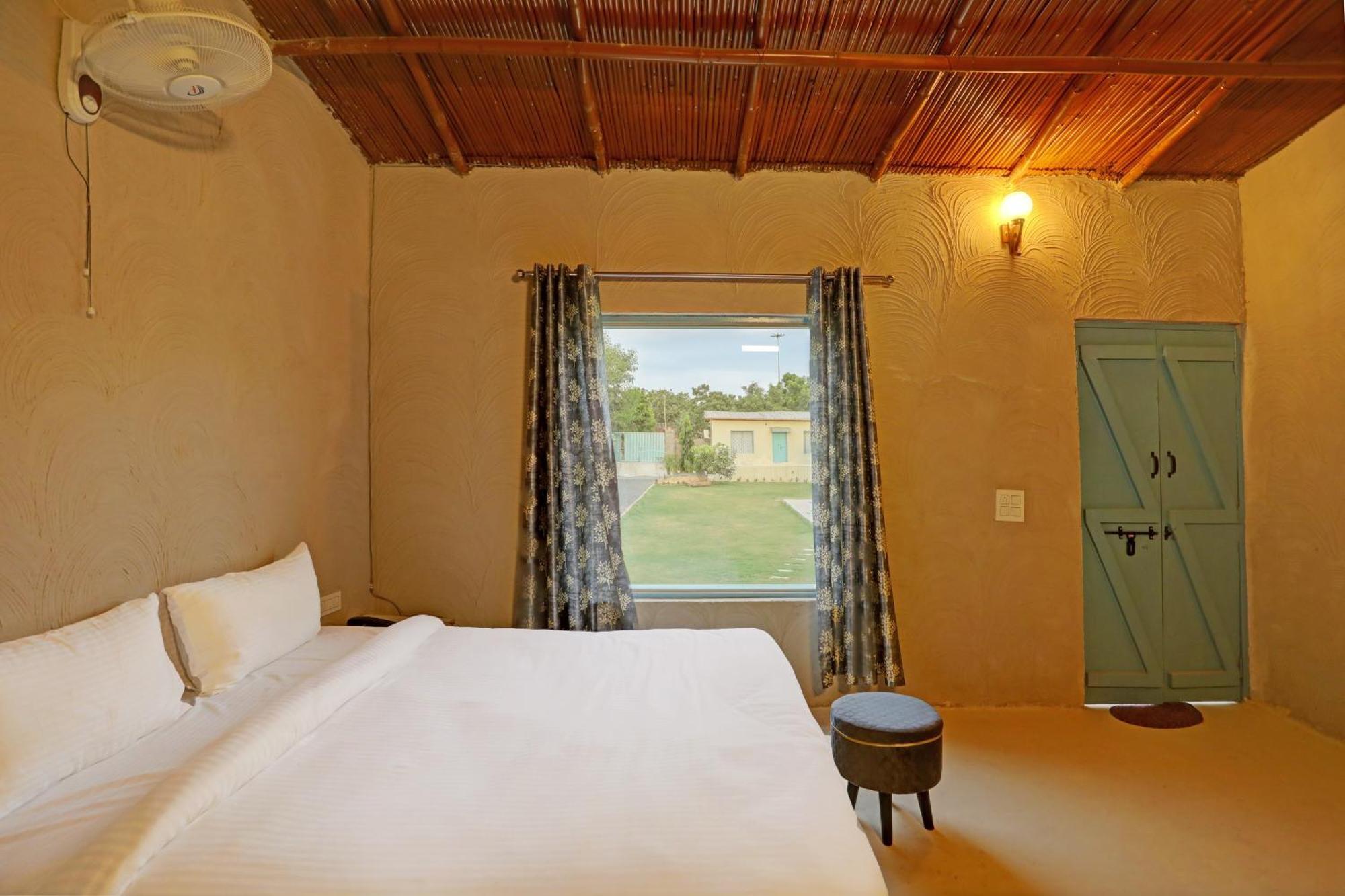 Hotel O The Mud House Bhundsi Exterior foto